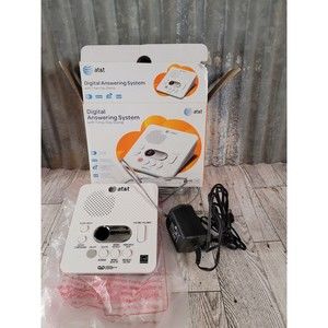 AT&T 1740WH Digital Answering System with Time and Day Stamp